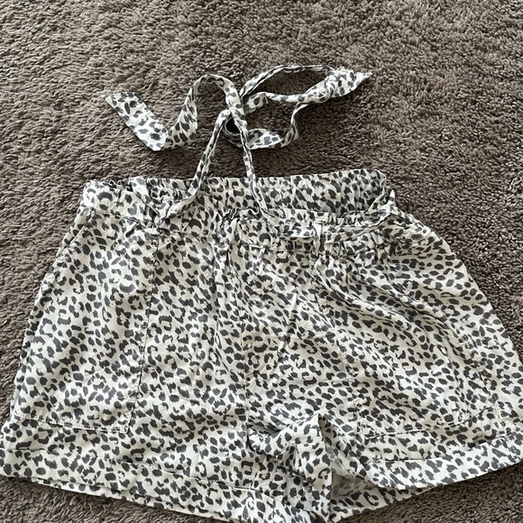 Aerie Camp Short - Picture 3 of 4